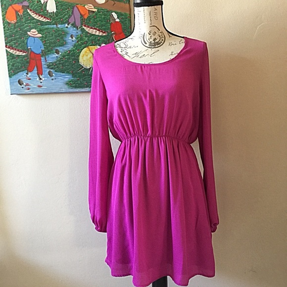 Alya Dresses & Skirts - 🌹 Clearance Sale Alya Dress Size Large  NWT